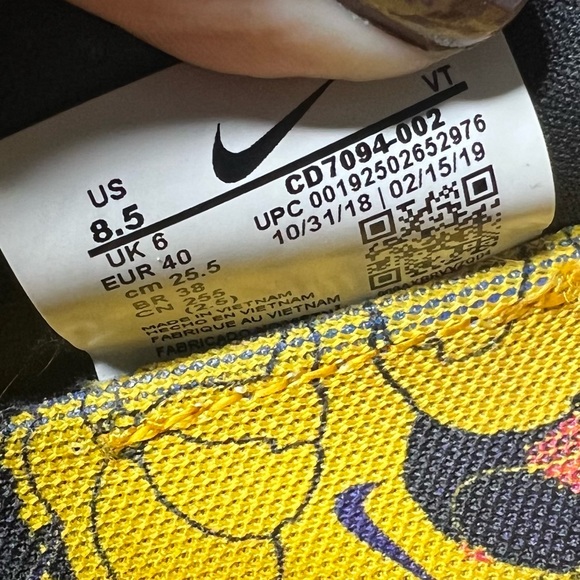 Nike Air Vapormax 2019 Sneakers in Floral Black University Gold - Picture 8 of 8